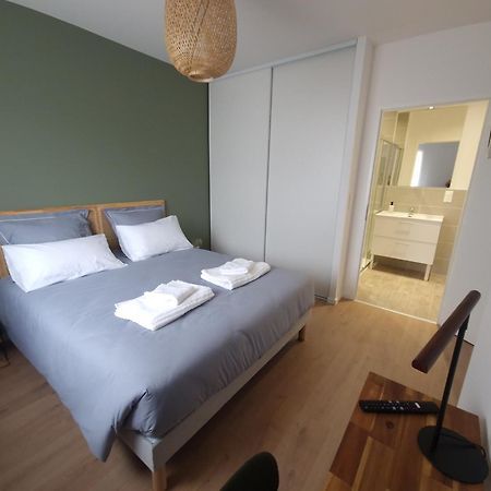 Breakislebed 3 Maisons Chu Limoges 外观 照片