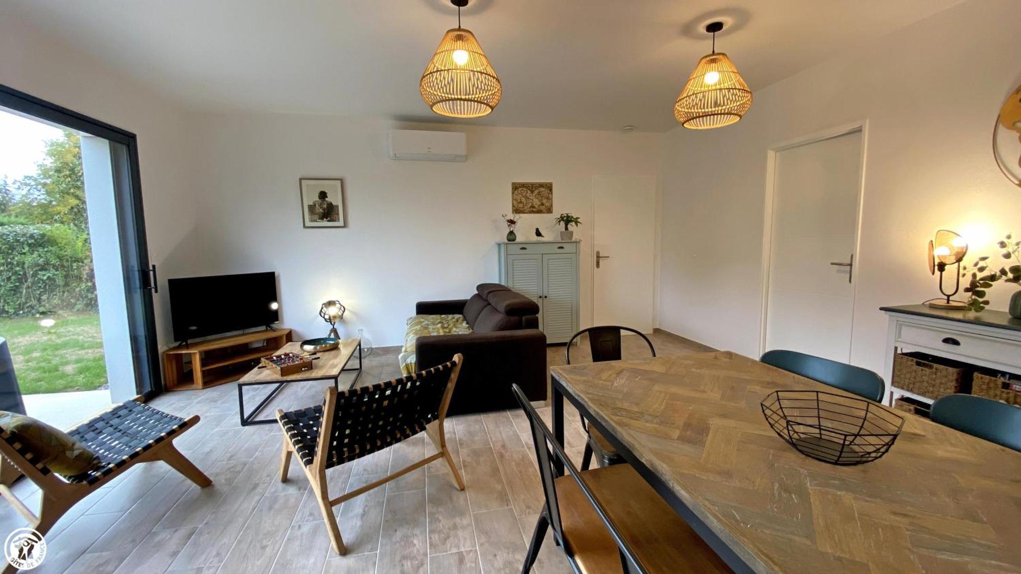 Breakislebed 3 Maisons Chu Limoges 外观 照片