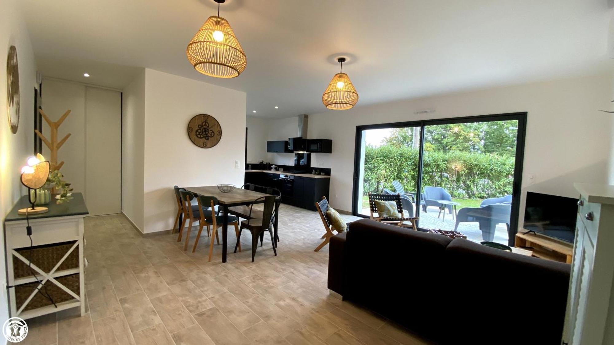 Breakislebed 3 Maisons Chu Limoges 外观 照片