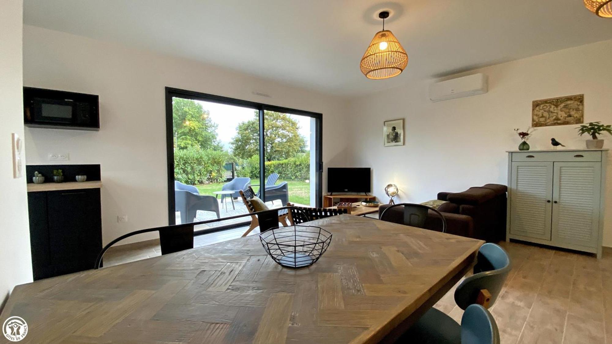 Breakislebed 3 Maisons Chu Limoges 外观 照片