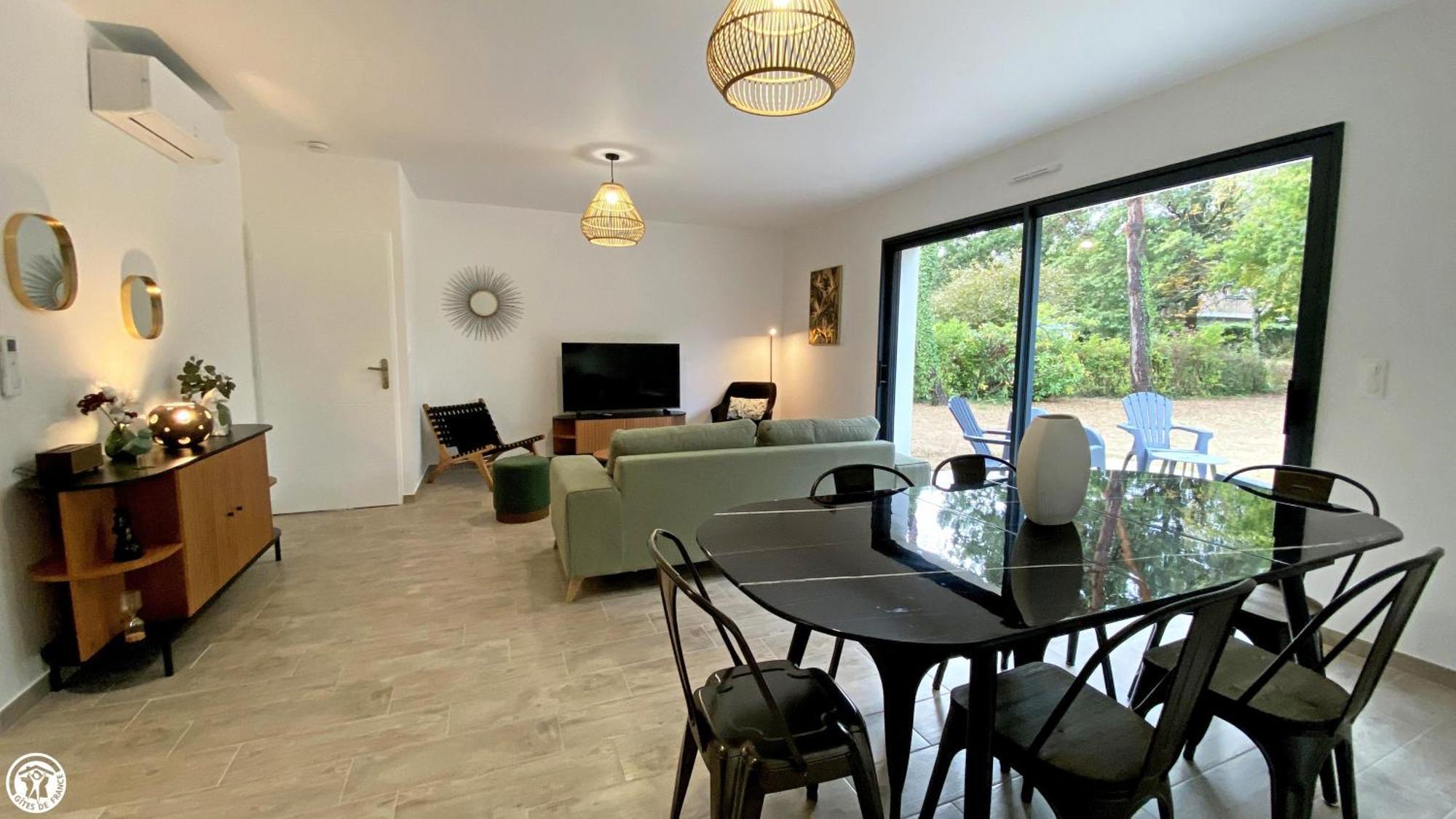 Breakislebed 3 Maisons Chu Limoges 外观 照片