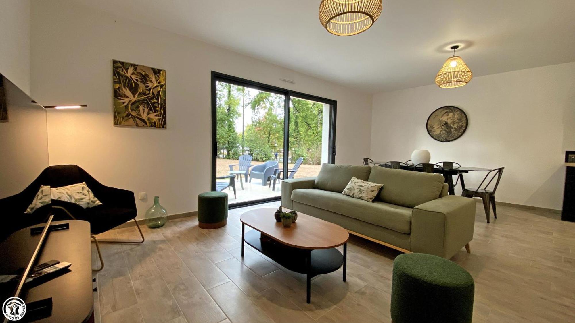 Breakislebed 3 Maisons Chu Limoges 外观 照片