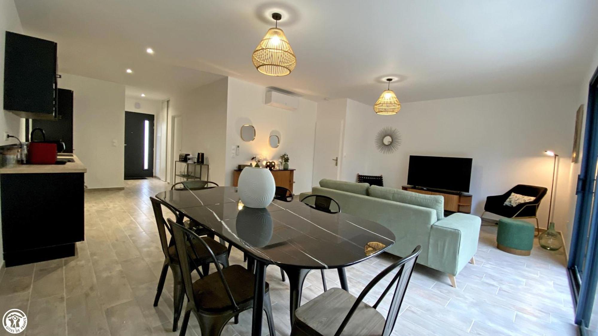 Breakislebed 3 Maisons Chu Limoges 外观 照片