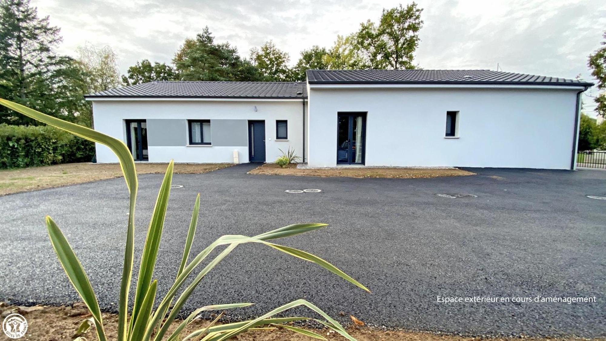 Breakislebed 3 Maisons Chu Limoges 外观 照片
